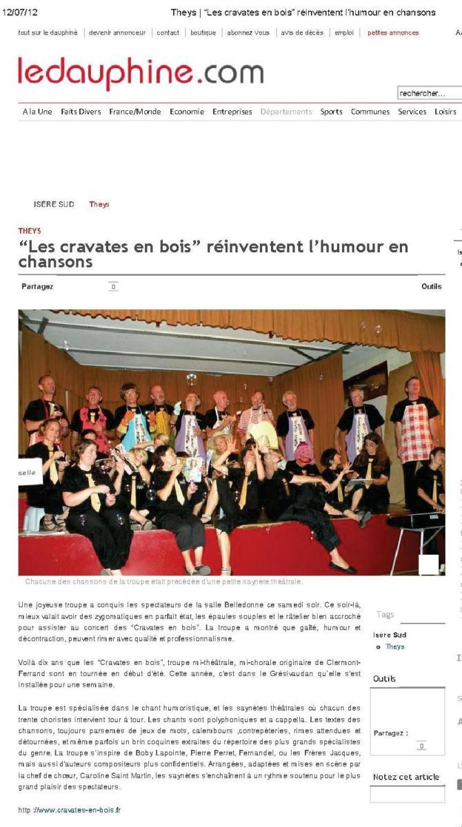 Le-Dauphine - Compte rendu Theys-7-7-2012-_-Les-cravates-en-bois-réinventent-lhumour-en-chansons